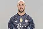 Pepe Reina không hối hận khi rời Liverpool