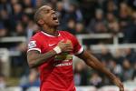 Ashley Young hồi sinh: Đi tìm niềm vui từ những nghịch lý