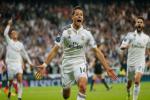 Chicharito bị "chỉ trích" sau khi lập đại công cho Real Madrid