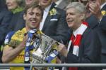 HLV Wenger phấn khích tột độ trong ngày đi vào lịch sử cùng Arsenal