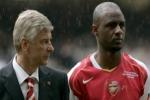 Mùa giải tới, Arsene Wenger sẽ đấu trí với huyền thoại Arsenal