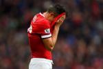 M.U đang làm mọi cách để tống cổ Van Persie