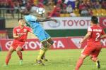 Sau vòng 16 V-League 2015: Lật đổ ngai vàng