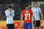 Người Argentina đòi tước băng đội trưởng của Lionel Messi