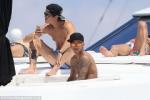 Ngôi sao Neymar xả hơi trên du thuyền hạng sang tại Ibiza