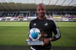 "Hàng miễn phí" Ayew và Pellegrini xuất sắc nhất Premier League tháng 8/2015