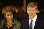NÓNG: HLV đáng kính Arsene Wenger ly dị vợ