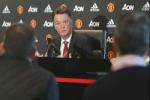 HLV Van Gaal thêm một lần "hùng hổ" với giới truyền thông