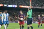 Nổi thói côn đồ Suarez có thể bị cấm thi đấu 4 trận