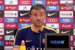 HLV Luis Enrique đang bị "đâm sau lưng" tại Barcelona