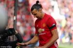 Tiền đạo Ibrahimovic chuyển tới sống ở biệt thự sang gần Old Trafford