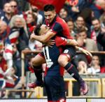 Genoa 3-1 Juventus: Con trai HLV Diego Simeone góp tay tạo địa chấn ở Serie A