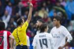 Varane bất phục với chiếc thẻ đỏ phải nhận trước Bilbao