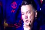 Quẫn trí, HLV Van Gaal suýt chọc bút chì vào mắt trận Shrewsbury 0-3 M.U