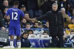 Thêm sao Chelsea "lật mặt" thầy cũ Mourinho