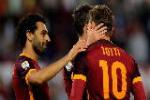 Roma 4-1 Fiorentina: Salah vùi dập đội bóng cũ