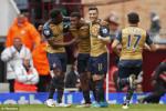 Video clip bàn thắng: West Ham 3-3 Arsenal (Vòng 33 Premier League 2015/16)