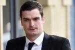 Adam Johnson bị bạn tù dằn mặt vì thói ngạo mạn, lười biếng