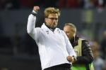 HLV Jurgen Klopp xin lỗi NHM vì ăn mừng quá khích