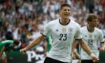 ĐT Đức: Muốn thành công Mario Gomez phải đá cắm