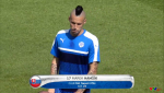 Tiền vệ Marek Hamsik khởi động trước trận đấu Đức vs Slovakia