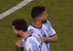 Aguero: "Nhiều cầu thủ sẽ cân nhắc giải nghệ cùng Messi"