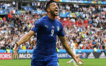 Graziano Pelle: Trai đẹp đa năng