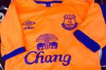 Rò rỉ áo đấu mới của Everton để nịnh HLV Ronald Koeman