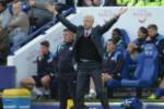 Wenger cáo buộc Leicester dùng tiểu xảo kiếm penalty