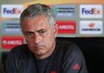 Mourinho: "Tôi cần thời gian để đưa M.U trở lại đỉnh cao"