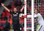 3 cơn đau đầu cho Mourinho nhìn từ trận Benfica 0-1 MU