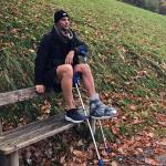 Thủ môn Neuer bị "troll" vì kiểu tạo dáng khó đỡ