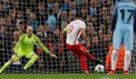 Caballero thừa nhận Man City gặp may trước Monaco