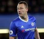 John Terry tai bay vạ gió vì mẹ ruột bị nhầm là gái làng chơi