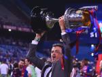 Luis Enrique nở nụ cười mãn nguyện, Barcelona thì không