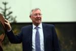 Sir Alex Ferguson muốn Man Utd đá cống hiến hơn