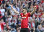 Carrick muốn chơi bóng cho M.U lâu như Giggs và Scholes