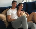 Ronaldo thừa nhận bạn gái Georgina đang mang thai