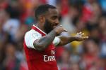 Wenger lên tiếng trước tin Lacazette dính chấn thương