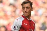 Ozil chỉ là dạng cầu thủ “khôn nhà dại chợ”