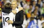 Modric: Thật điên rồ khi nghĩ đến chuyện sa thải Zidane