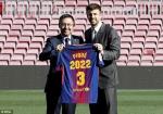 CHÍNH THỨC: Gerard Pique gia hạn hợp đồng trị giá nửa tỉ euro