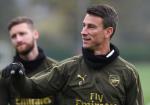 HLV Unai Emery cập nhật tình hình chấn thương của Koscielny