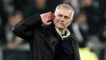 Mourinho lại nói móc Man City trước thềm derby