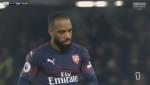 Lacazette tức giận với HLV Unai Emery