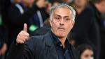 Vì lý do này, Mourinho vẫn chưa bị M.U sa thải
