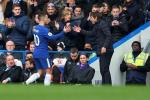 Hazard nói gì khi không được đá đúng sở trường?