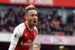 Lập cú đúp trước Stoke, Aubameyang làm nên lịch sử tại Arsenal