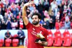 Shearer chúc mừng Salah sau kỷ lục ghi bàn ở Premier League