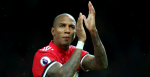 Đây! Đội bóng đầu tiên hỏi mua Ashley Young